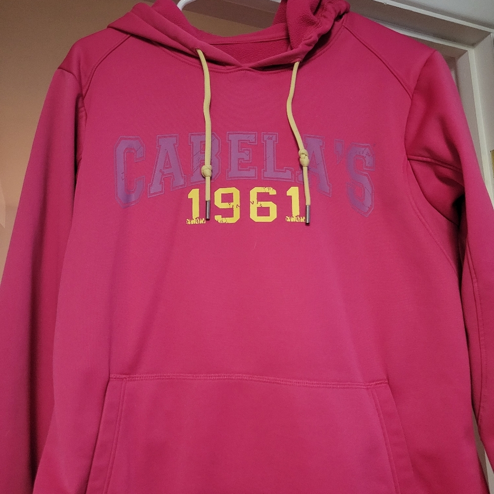 Cabelas Womens Sweatshirt